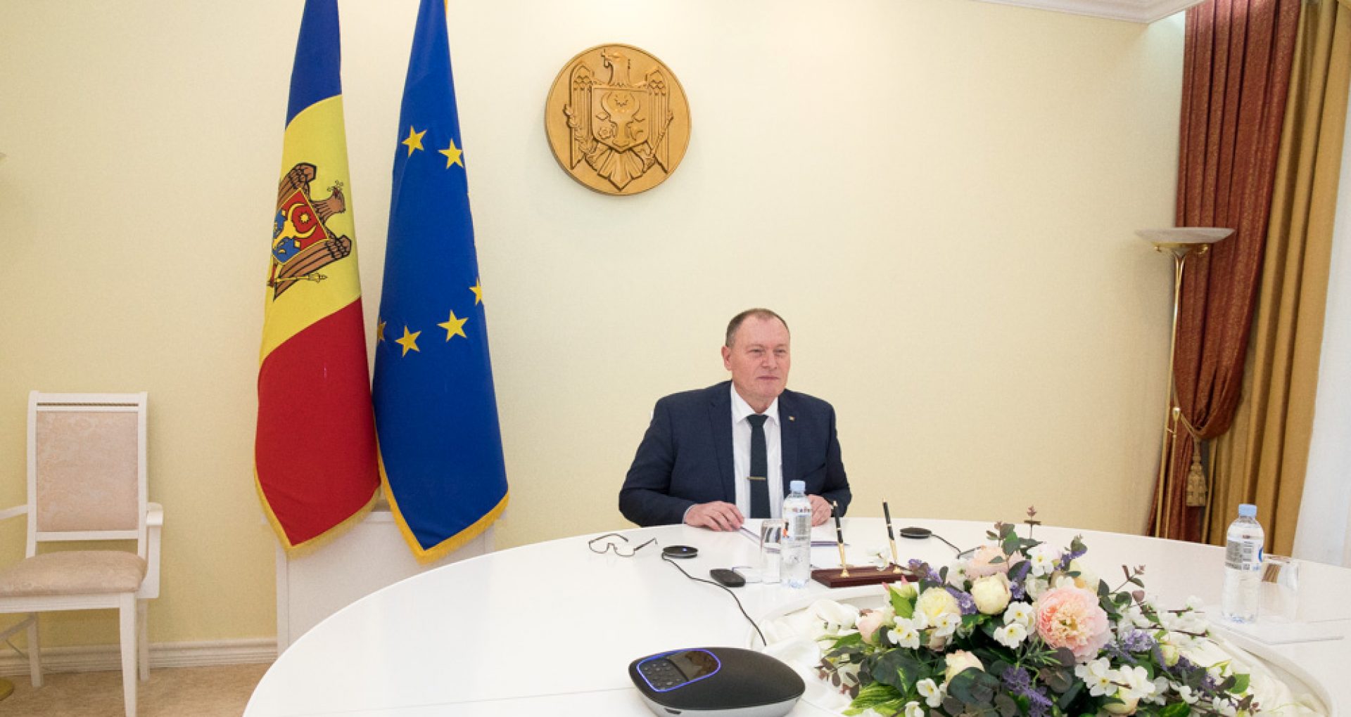 LIVE/ Guvernul condus de premierul interimar Ciocoi se întrunește în ședință