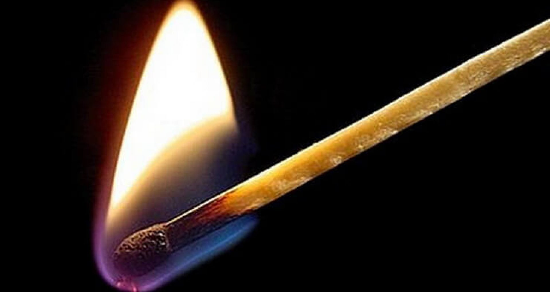Bărbatul care a incendiat clădirea Procuraturii din Vulcănești, deferit justiției. Riscă până la 7 ani de închisoare