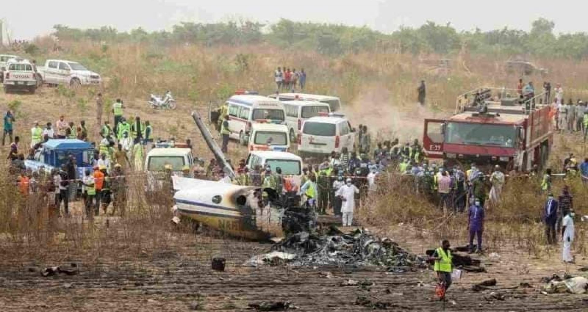 VIDEO/ Şapte oameni au murit după ce un avion militar s-a prăbuşit în Nigeria
