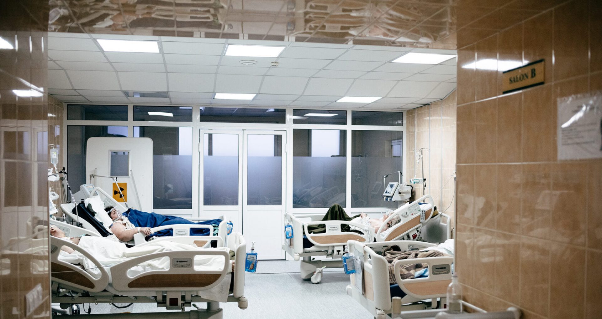 „În martie au murit opt pacienţi. Doi dintre ei au decedat în secția Terapie Intensivă, din cauza că cele trei ventilatoare nu sunt suficiente pentru toţi pacienţii, cărora le este indicată terapia respiratorie” Mărturii din Spitalul Raional Soroca