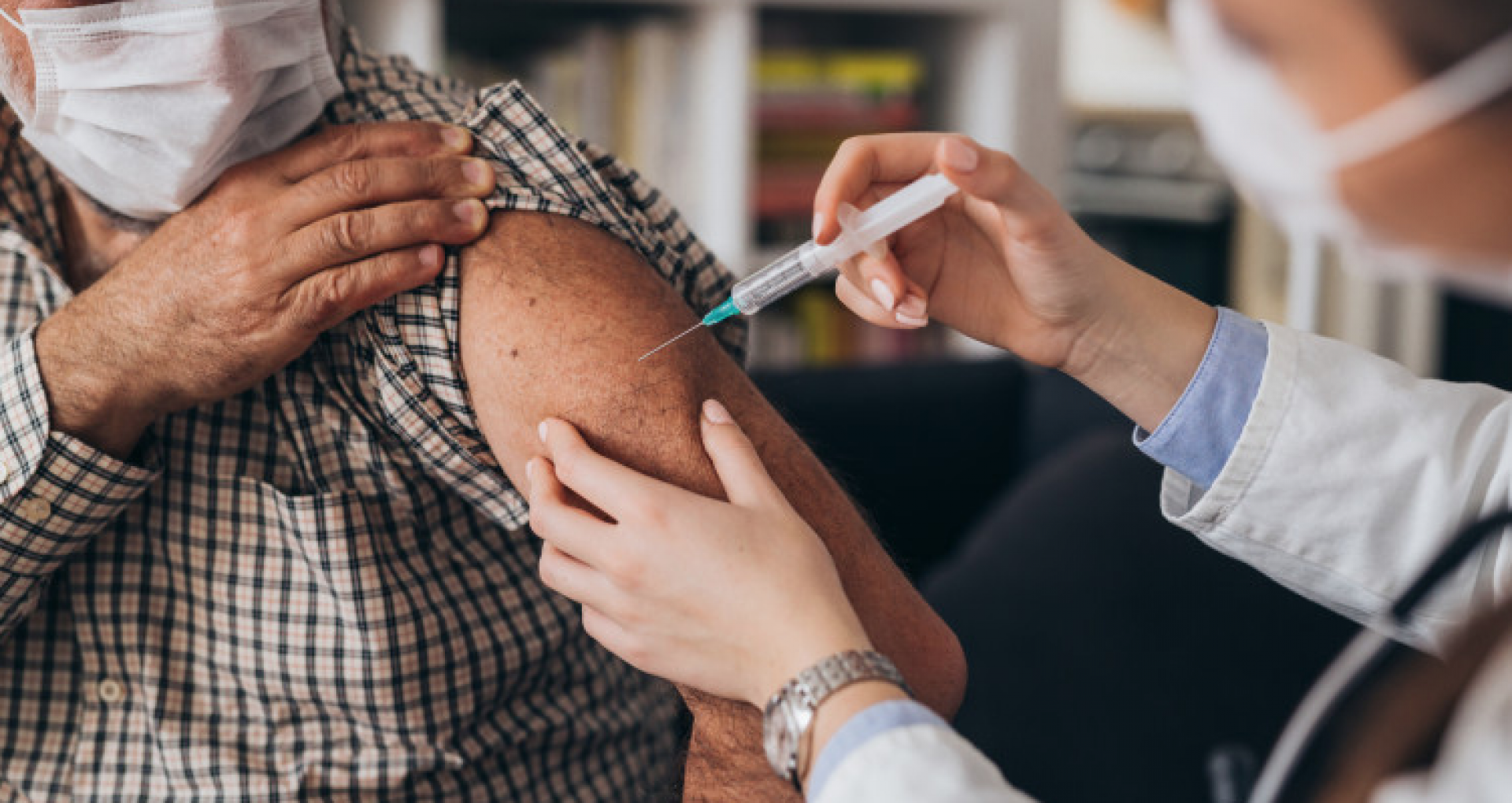 CetÄÈenii Romaniei Care Se VaccineazÄ Impotriva Covid 19 Pot Beneficia La Cerere De O Zi LiberÄ PlÄtitÄ Care Nu Se Include In Durata Concediului De OdihnÄ Ziarul De GardÄ