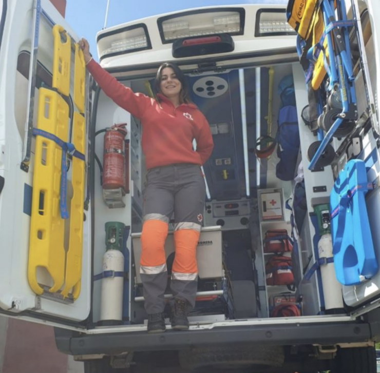 Alice Mihaela Cozma, voluntară la Crucea Roșie din Almedranlejo. Sursă foto: Casa Regală din Spania