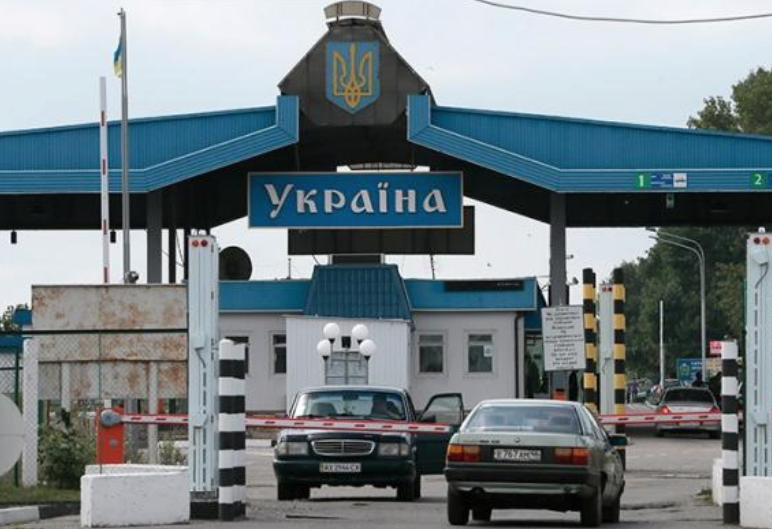Ucraina a introdus înregistrarea obligatorie a nerezidenților care efectuează transportul mărfurilor aflate sub control vamal pe teritoriul ucrainean – Ziarul de Gardă