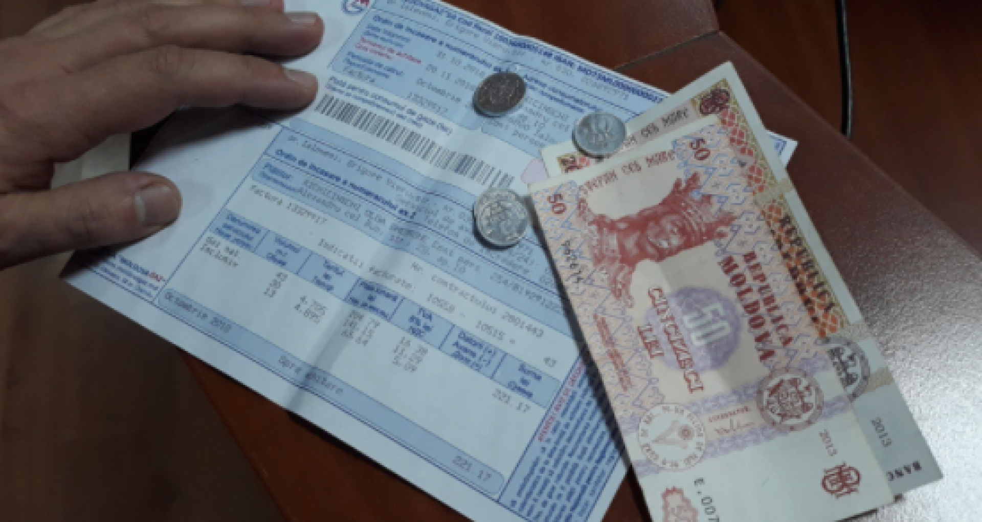 Moldovagaz nu va solicita ANRE-ului micșorarea tarifului la gaze cel puțin  până în primăvara anului 2022: „Nu există premise. Vedem cum trecem iarna  și apoi vom vedea” – Ziarul de Gardă