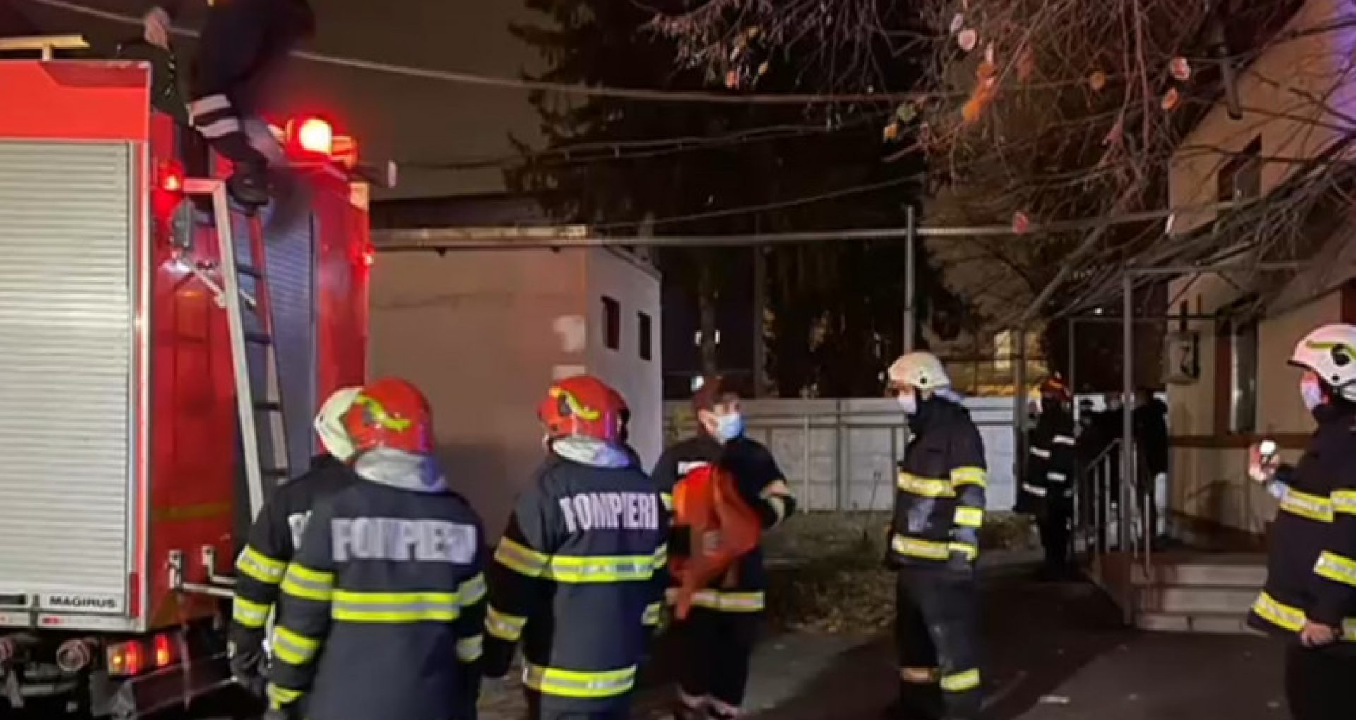 România: incendiu la un spital COVID din Ploiești. Doi pacienți au murit, iar alți 20 au fost evacuați