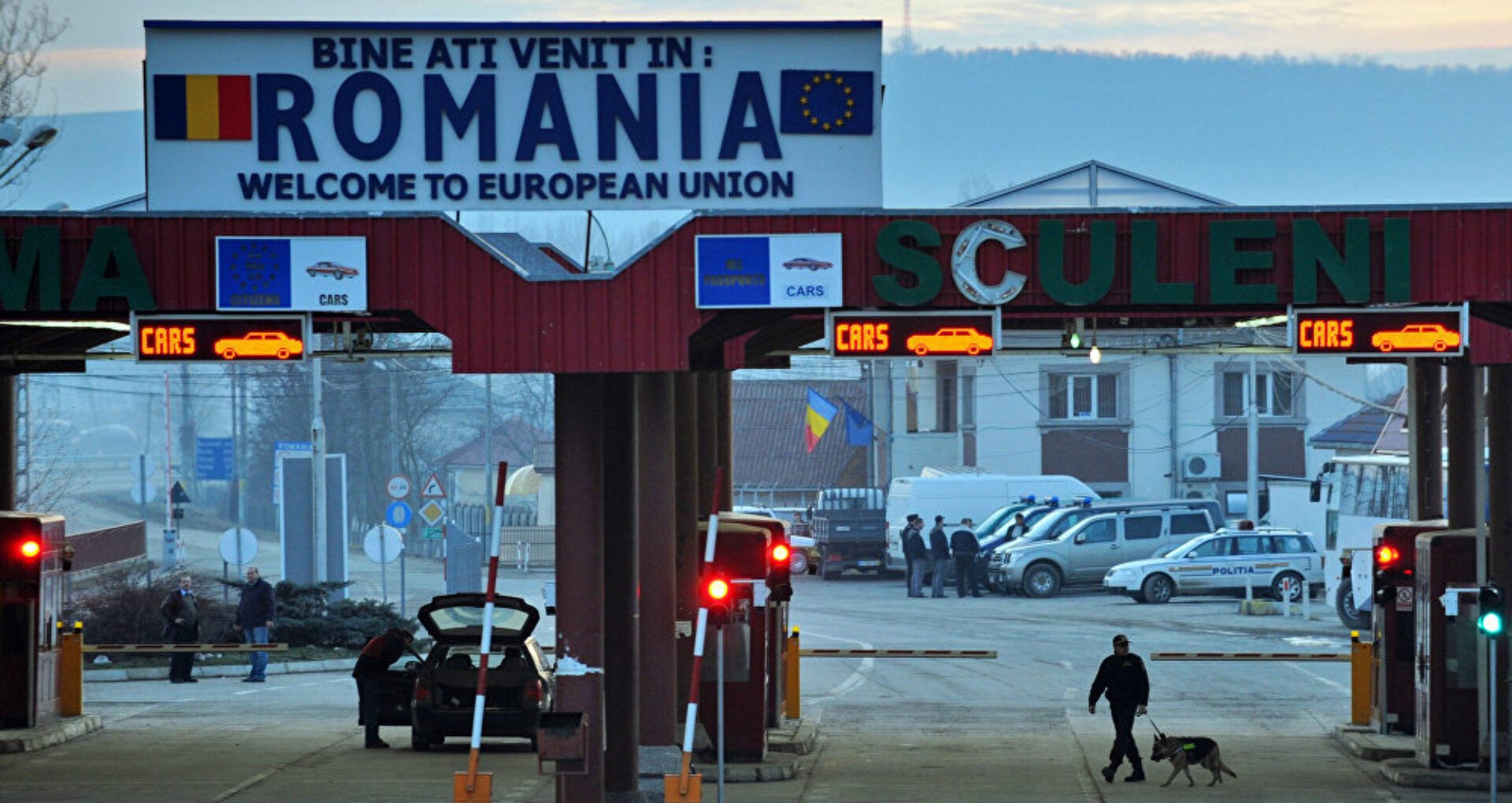 Anunț important pentru cei care călătoresc în România: formularul de localizare, completat cu 24 de ore înainte de intrarea în țară sau imediat după. În caz contrar, amenda e de până la 12 mii de lei