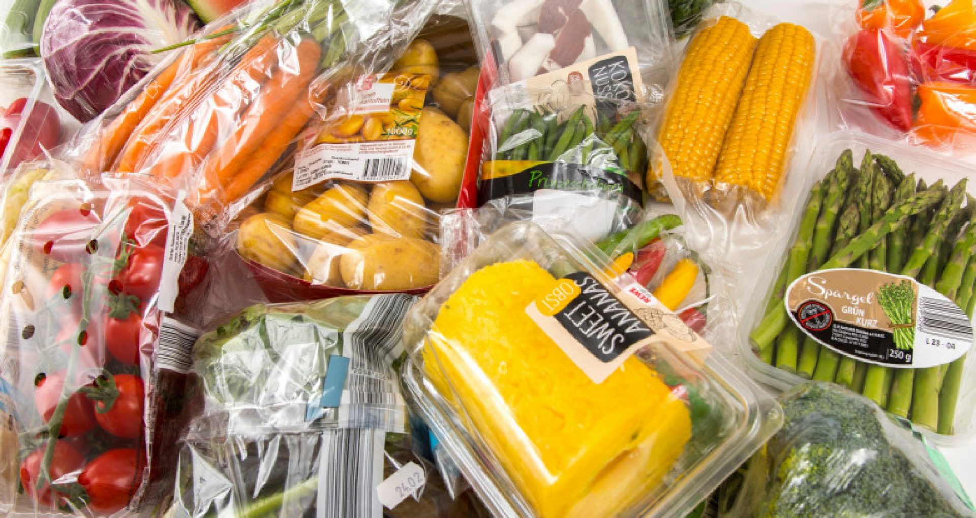 Franța interzice ambalajele din plastic pentru fructe și legume