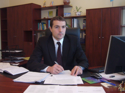 După 21 de ani, Academia de Studii Economice a Moldovei are un nou rector. Rezultatele alegerilor urmează să ajungă la Ministerul Educației pentru aprobare și confirmare. CV-ul noului conducător ales al ASEM