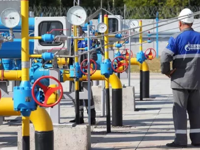 În iulie, R. Moldova ar putea achita companiei ruse „Gazprom” 980 de dolari per mia de metri cubi de gaze naturale, adică cu 100 de dolari mai mult decât în iunie. Anunțul făcut de președintele Moldovagaz