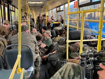 LIVE TEXT/ A 83-a zi de război în Ucraina. Autobuzele cu soldații ucraineni răniți de la Azovstal au ajuns pe teritoriul ocupant de ruși – presa ucraineană