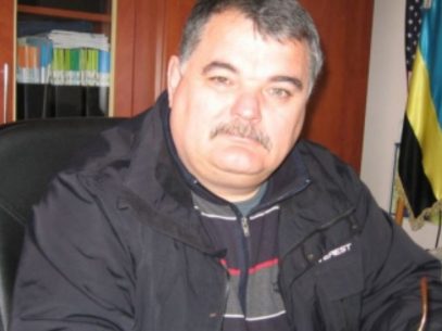 Fostul primar democrat din Nisporeni, Ion Gangan,  a fost condamnat în prima instanță la 9 ani de închisoare cu executare pentru escrocherie săvârșită în proporții deosebit de mari. Detalii din sentință – DOC