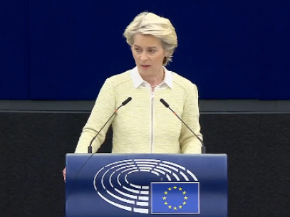 Ursula von der Leyen, în Parlamentul European, despre punctul final al sancțiunilor asupra Rusiei: „Propunem interzicerea petrolului rusesc. Aceasta va fi o interdicție completă a importului de petrol rus transportat maritim și prin conducte, brut și rafinat” – VIDEO