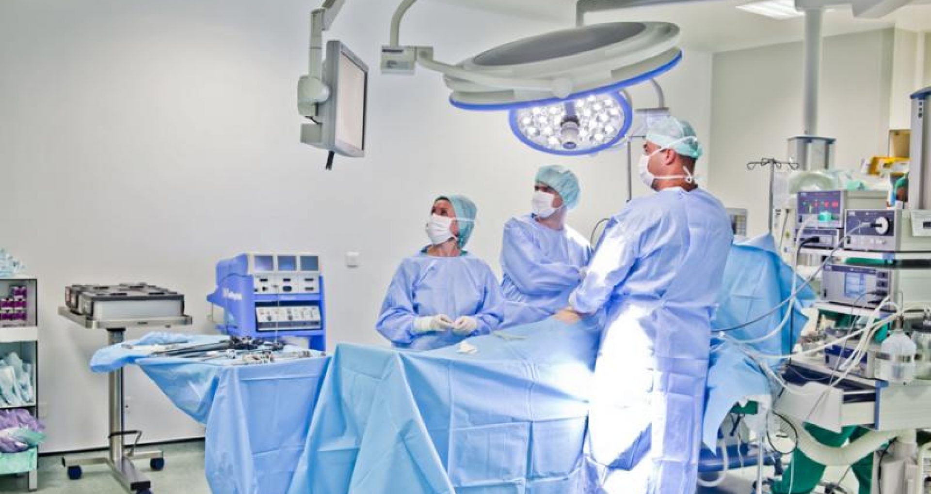 CNAM susține că în 2021 peste 100 de operaţii de transplant au fost finanţate din fondurile AOAM