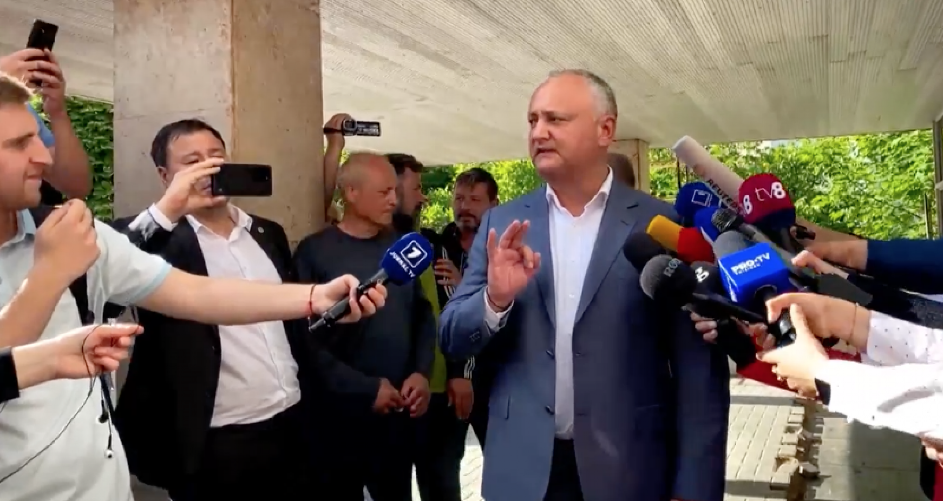 Primele declarații ale fostului președinte Igor Dodon după ce a ieșit din izolator: patru falsuri în două minute