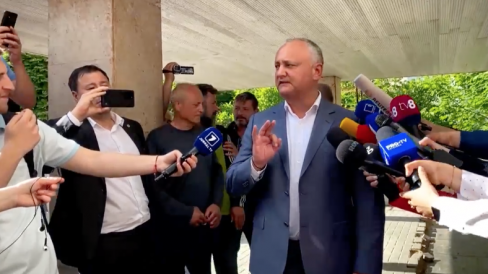Primele declarații ale fostului președinte Igor Dodon după ce a ieșit din izolator: patru falsuri în două minute