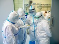 Personalul medical și alți angajați din sectorul public, care s-au infectat cu COVID-19, vor primi indemnizație unică de 16 mii de lei. Precizările Ministerului Sănătății