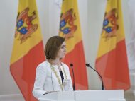 VIDEO/ Președinta Maia Sandu a primit cea mai înaltă distincție de stat a Lituaniei: „în semn de apreciere pentru buna cooperare dintre țările noastre și pentru enorma generozitate de care au dat dovadă moldovenii în sprijinul refugiaților din Ucraina”
