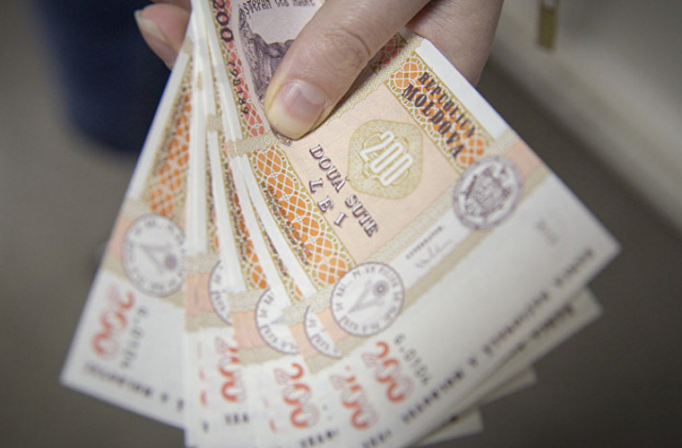 Modul de calcul al salariului minim ar putea fi revizuit: Ajustarea acestuia va fi evaluată cel puțin odată pe an de Guvern