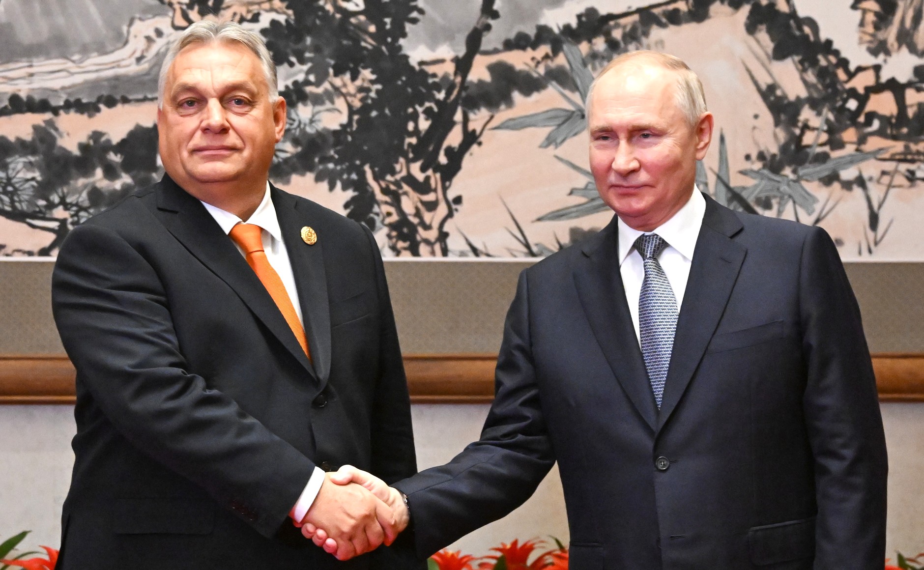 Ungaria îi oferă garanții lui Putin că acesta nu riscă să fie arestat în baza mandatului emis de Curtea Penală Internațională. Președintele rus urmează să se întâlnească cu Donald Trump în câteva săptămâni la Budapesta