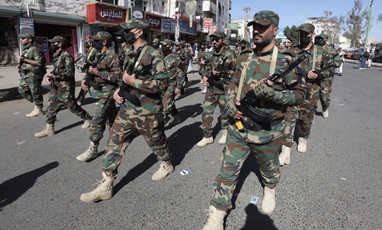 Nou atac aerian israelian asupra rebelilor Houthi, în Yemen. A fost lovit palatul prezidenţial