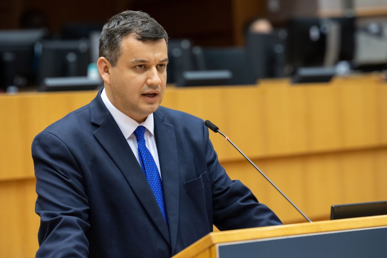 Cum arată guvernul român propus de Eugen Tomac: 3 vicepremieri și 16 miniștri. Două femei în cabinetul său