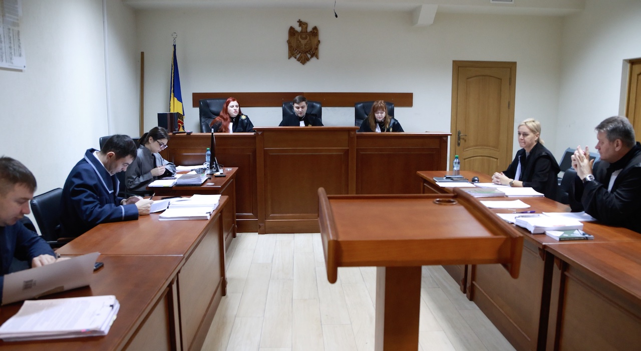 Ședința de judecată din 23 decembrie 2025, desfășurată fără prezența inculpatului Vladimir Plahotniuc. Foto: ZdG