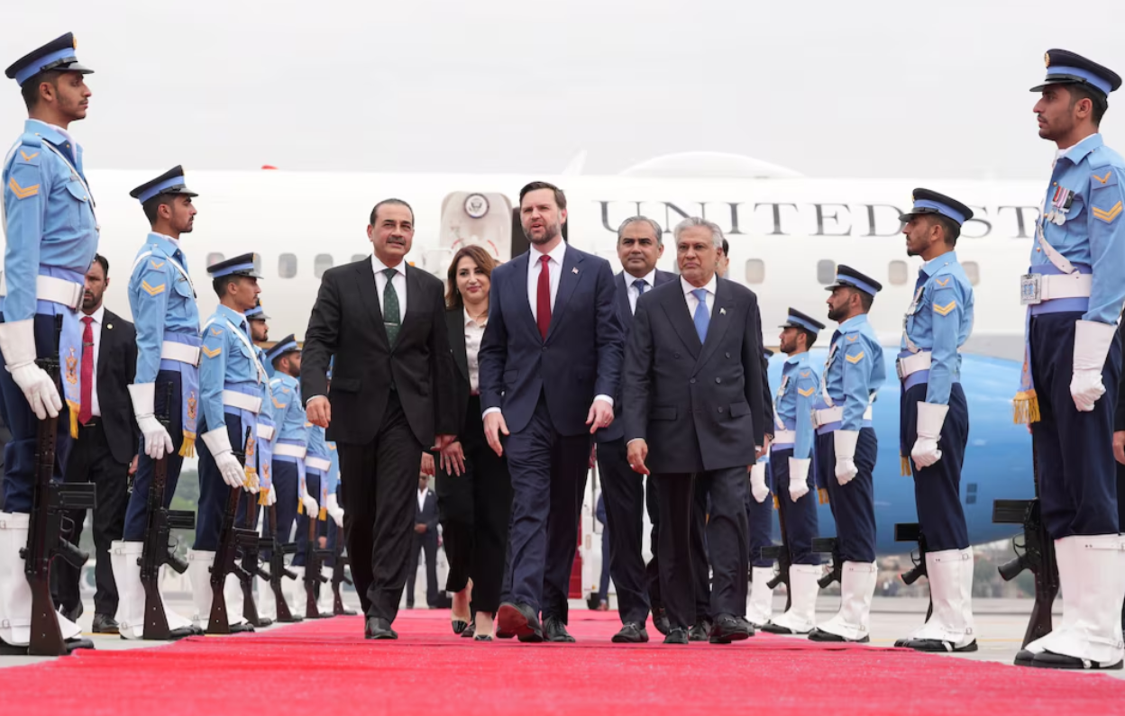 SUA și Iranul se întâlnesc în Pakistan pentru discuții de pace. „Iranienii nu par să realizeze că nu au nicio carte la îndemână”, a spus Trump