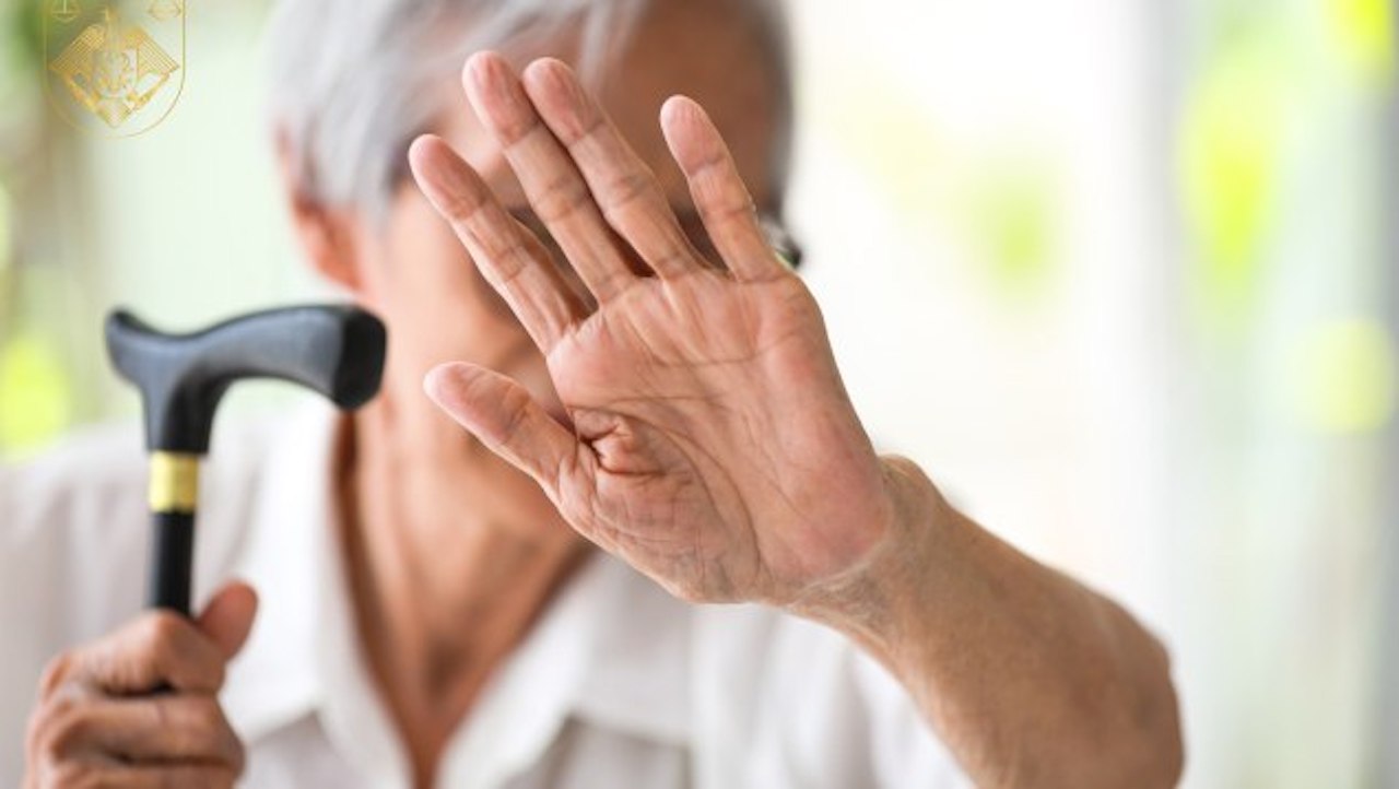 Un bărbat de 42 de ani, care a încercat să violeze o femeie de 85 de ani, va sta 11 ani după gratii