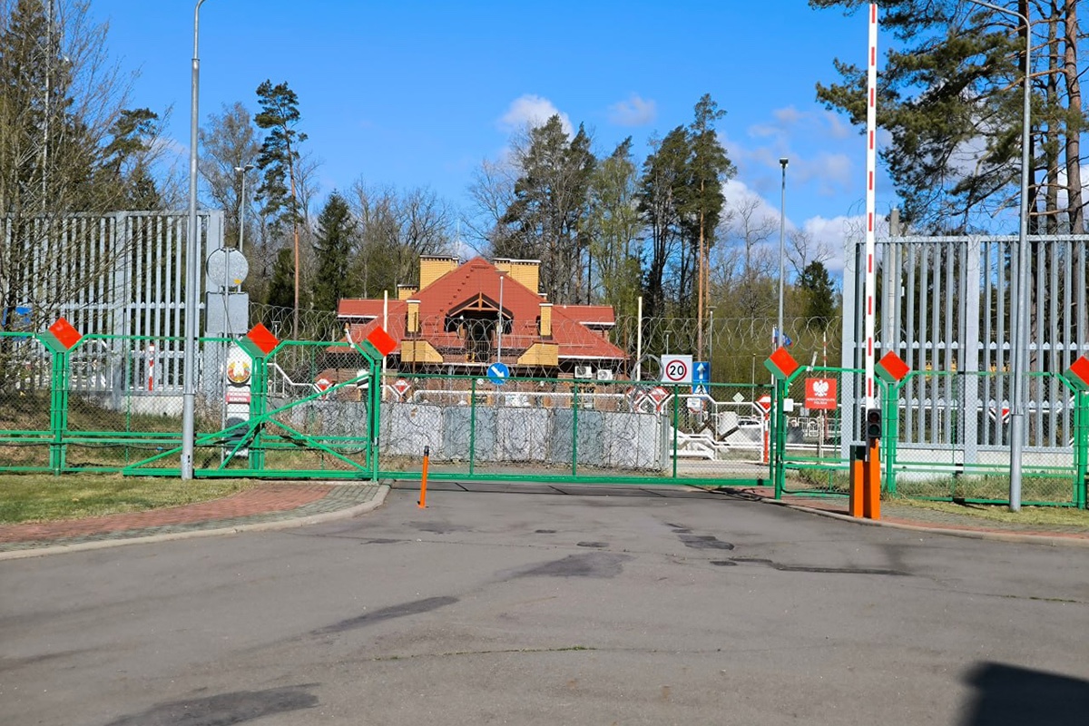 Eliberarea ofițerilor SIS, aflați în captivitate în Rusia, parte a unui schimb amplu negociat de SUA: „Numărul total al celor implicați, inclusiv din alte țări, s-ar ridica la 10”