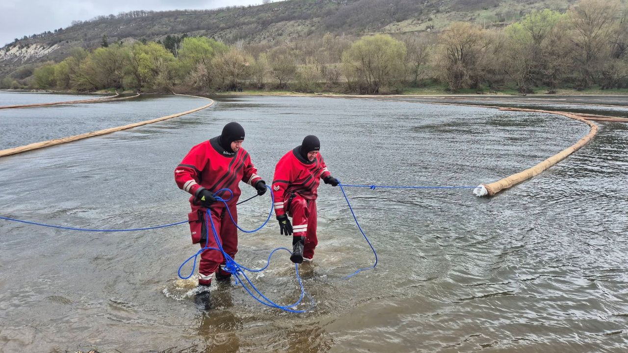 Situația pe Nistru: „Rezultatele de laborator confirmă faptul că parametrii calității apei se mențin în limitele normelor legale”
