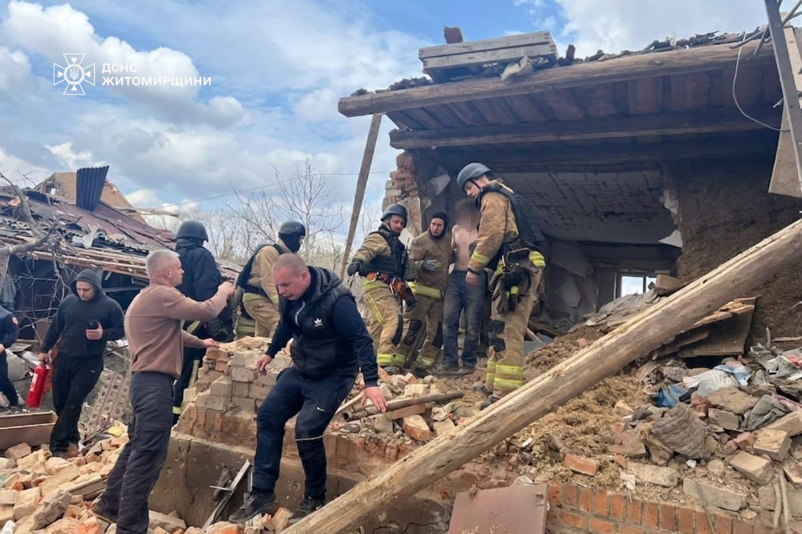 LIVE TEXT/ În urma unui atac în Jîtomir o persoană a murit, iar alte 10 au fost rănite. Război în Ucraina, ziua 1500