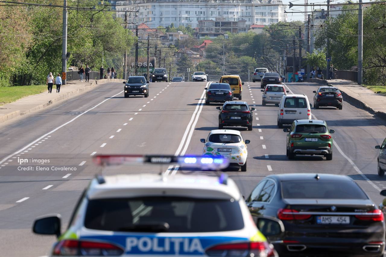 La volan, sub influența substanțelor stupefiante, cu viteză excesivă sau fără centură. Topul celor mai frecvente încălcări în trafic în weekendul Paștelui