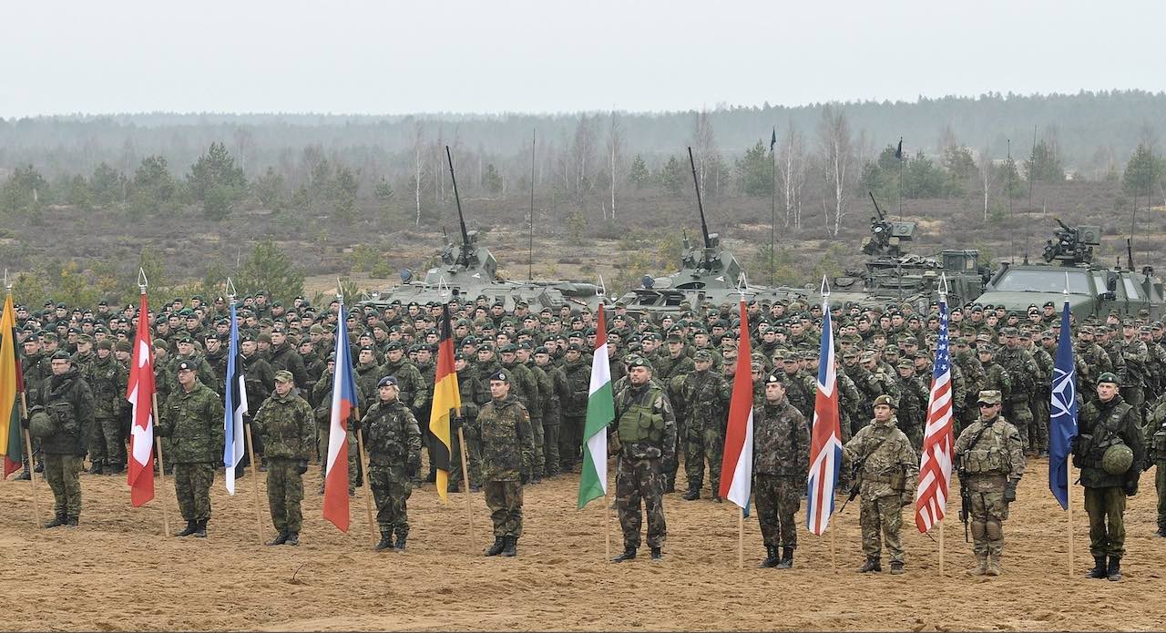 DW: Țările baltice și scenariul retragerii SUA din NATO