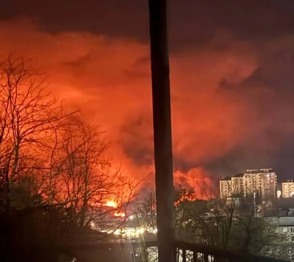 LIVE TEXT/ Ucraina a lovit una din cele mai mari rafinării de petrol din Rusia. Război în Ucraina, ziua 1513