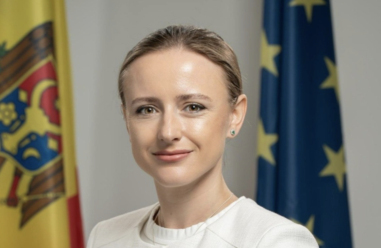 DOC/ În 2025, Carolina Novac a încasat 2,25 milioane de lei de la Moldovagaz. Explicațiile secretarei de stat: „Remunerația nu este stabilită de mine și nici de partea moldovenească”