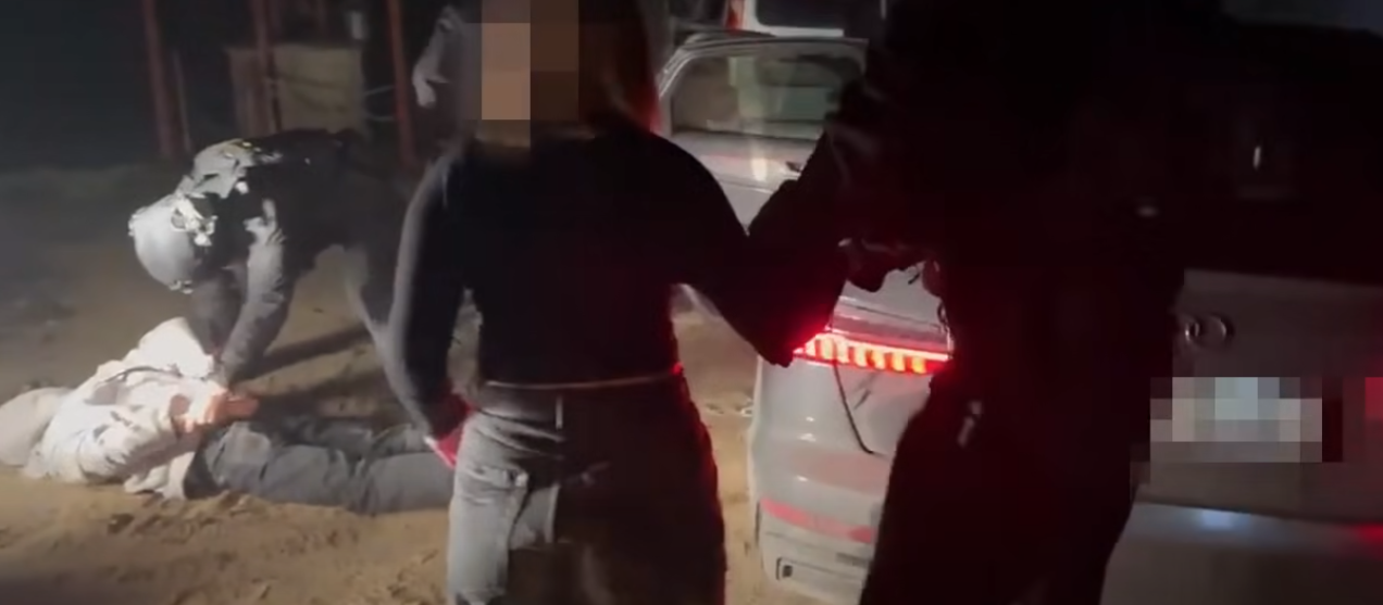 Fost carabinier și logodnica lui, trimiși în judec
