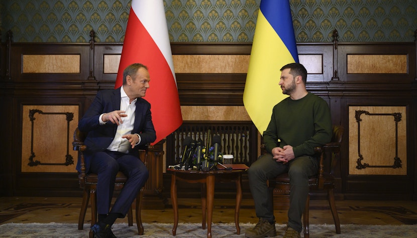 Tusk intervine în scandalul diplomatic dintre Kiev și Varșovia: „În politică, o greșeală este mai gravă decât o infracțiune”