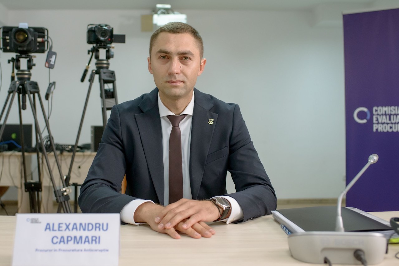 Procurorul anticorupție Alexandru Capmari, audiat de Comisia de evaluare a procurorilor: a fost întrebat despre donațiile de la nuntă și cheltuielile pentru organizarea acesteia