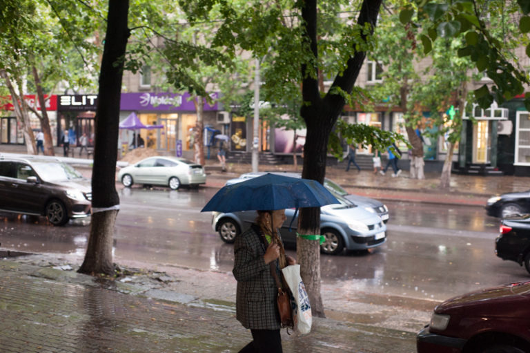 METEO/ Averse cu descărcări electrice: prognoza meteo pentru 14 iulie