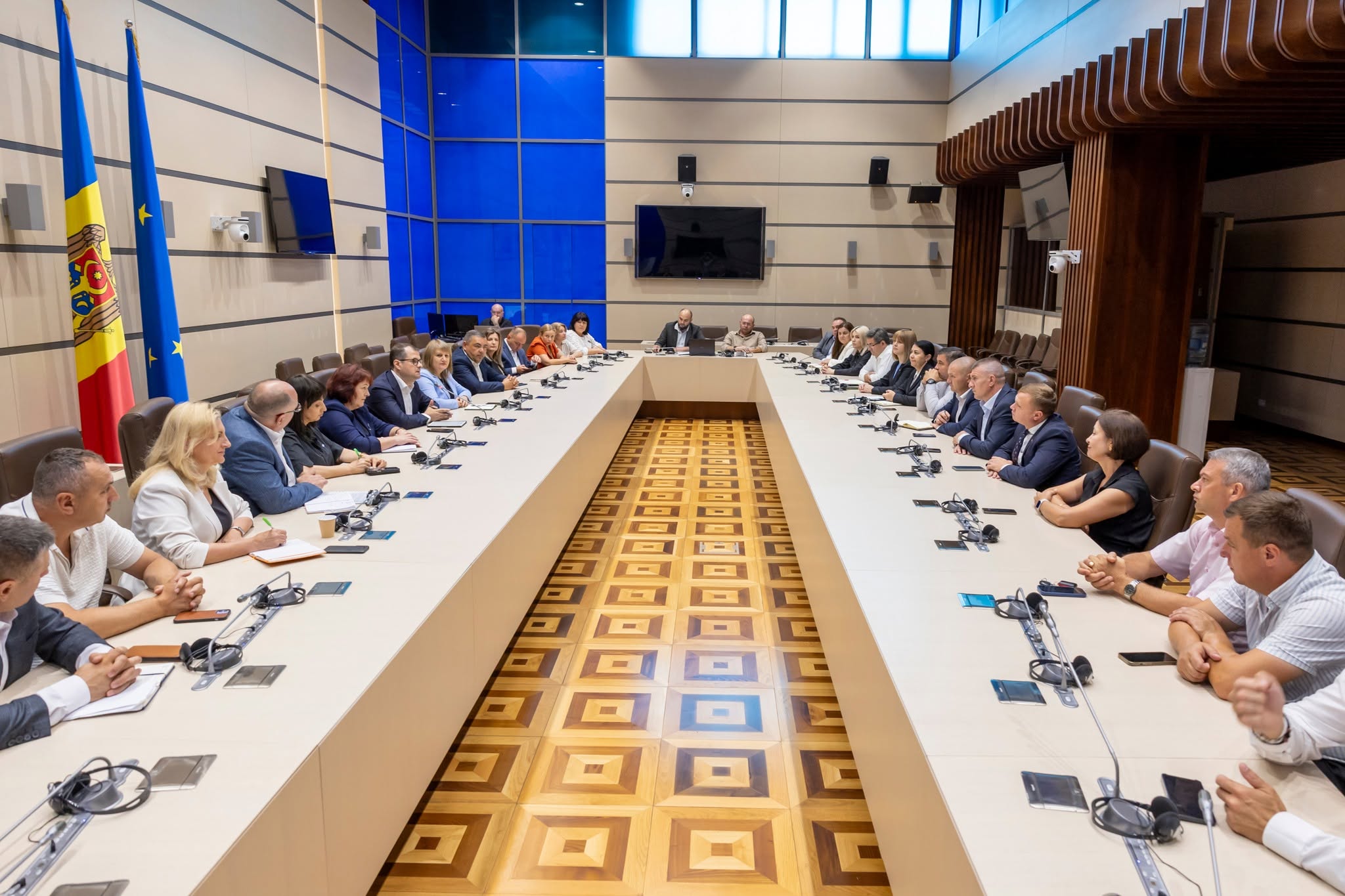 Vasile Tofan, la discuții despre reforma APL cu reprezentanții administrației publice locale de nivelul I și II
