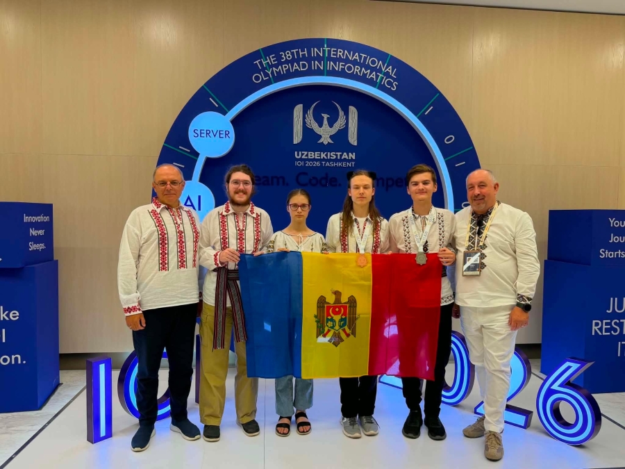 Medalie de argint și bronz la Olimpiada Internațională de Informatică pentru elevii din R. Moldova