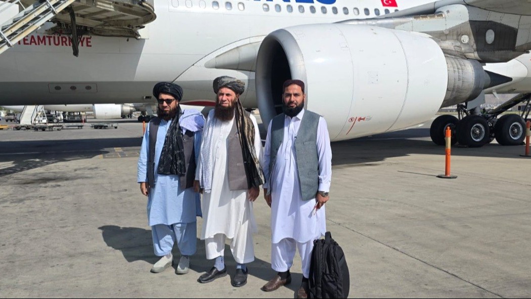 Reprezentanți ai guvernului taliban, în vizită la Chișinău? Cum explică autoritățile: „Guvernul a dispus verificarea modului în care au fost emise invitația și vizele”