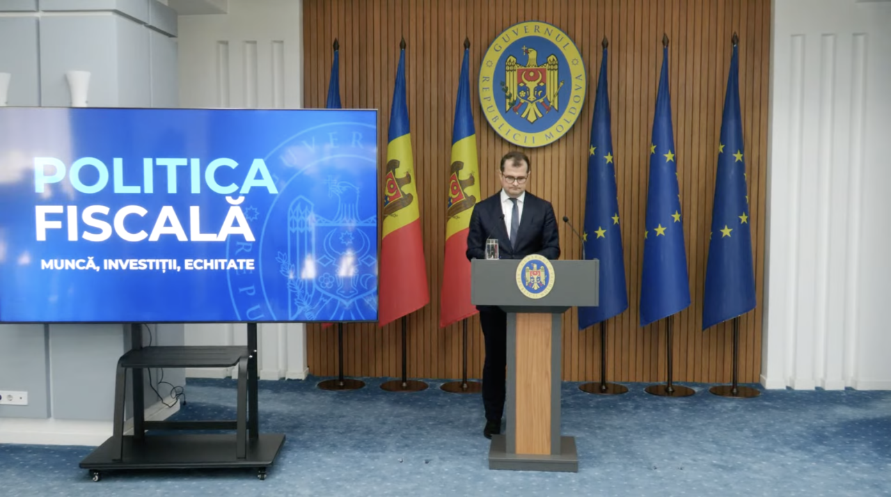 Reducerea impozitării muncii, taxe mai mari pentru bănci și vicii și modificări ale TVA: Principalele prevederi ale proiectului politicii fiscale pentru 2027